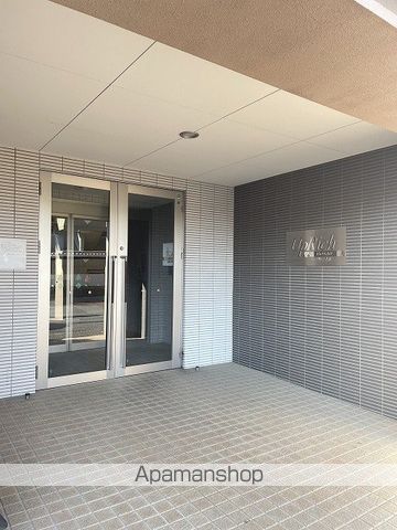 アップリッチ本荘の玄関写真