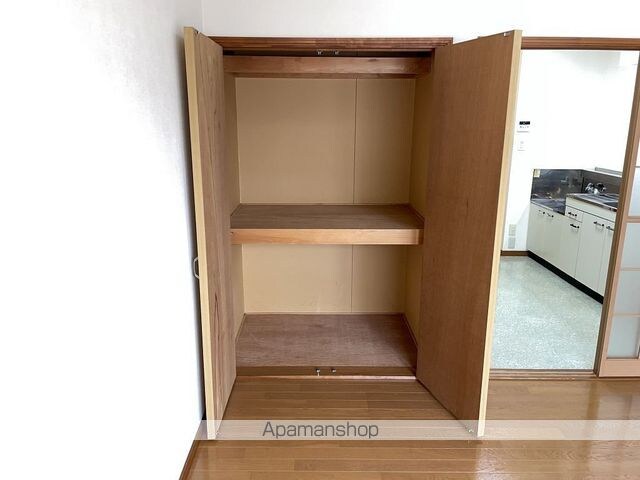 メゾニティ牧野　Ａ[1K/25.74m2]の収納