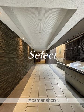 A&Eレジデンス横濱石川町の玄関写真