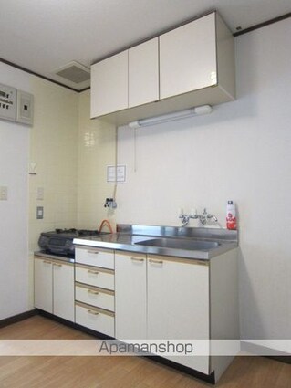 ファミーユ石堂[1DK/24m2]のキッチン