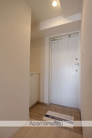 レジディア西新の内装写真