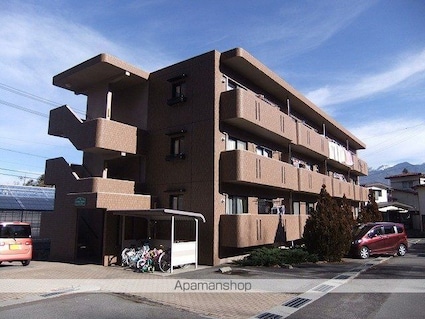 レジデンス白樺[2DK/50.54m2]の外観1