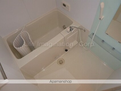 コーポ　ソレイユ[2LDK/59.18m2]のバス