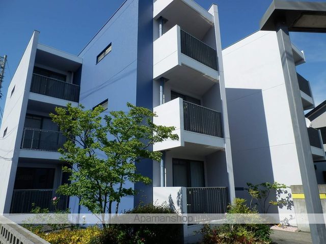 CASA ESTACIONの玄関写真