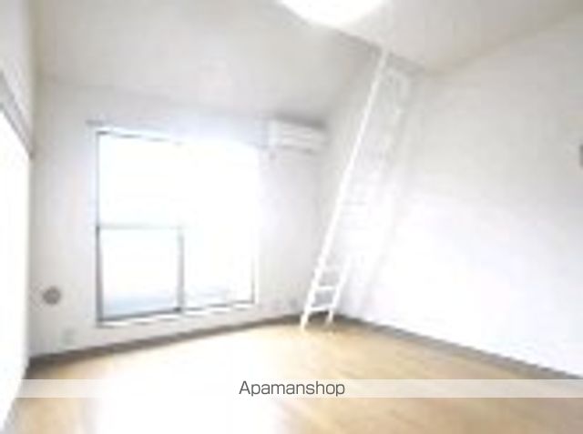シャングリラの内装写真
