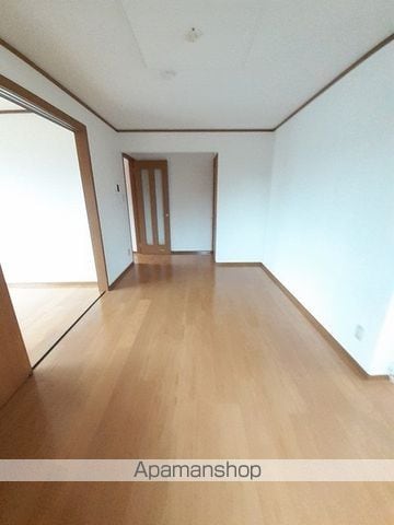 プラスペラティCの内装写真