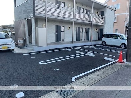 愛知県小牧市大字村中[1K/25.89m2]の駐車場