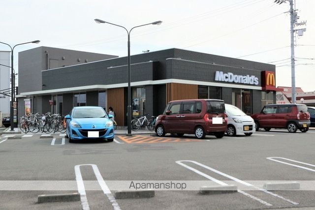 メゾンパーク中村A・Bの周辺写真