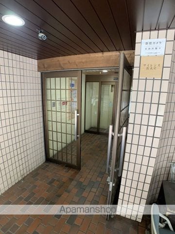 サイレンス医大前の外観写真