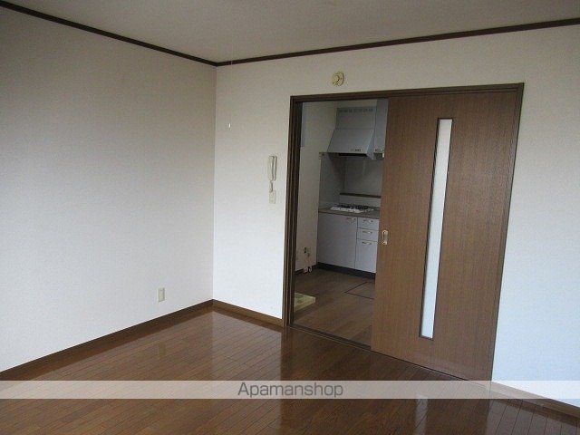 エストワン本町の内装写真