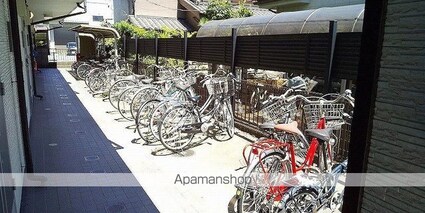 レオパレスリバーサイド天神[1K/20.81m2]の共用部