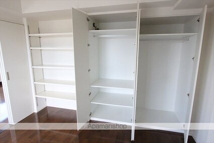 ステイシス町屋[1LDK/55.27m2]の収納