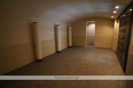 西新宿パークサイドタワー[2LDK/71.97m2]の共用部3