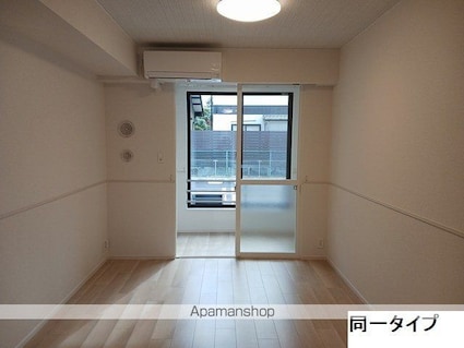 エムズ　グリューエン[1LDK/50.05m2]のリビング・居間1