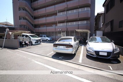 アネシス[1K/30.69m2]の駐車場