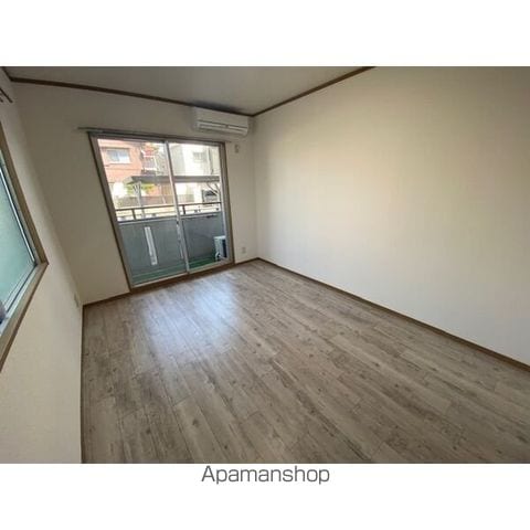 アルプスコートの内装写真