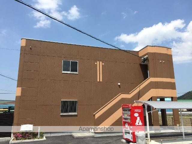 シャインフォレストの玄関写真