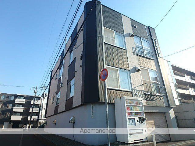 コーポ本郷通の外観写真