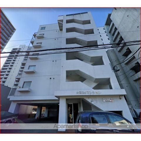 大通24マンションの玄関写真