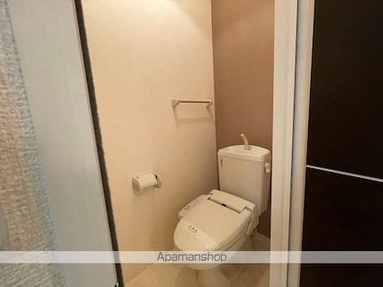 ポルト・イースト[1LDK/33.39m2]のトイレ