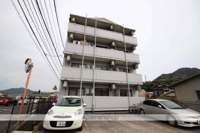 メルカード弐番館の外観写真