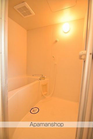 エンプロイ藤利の内装写真