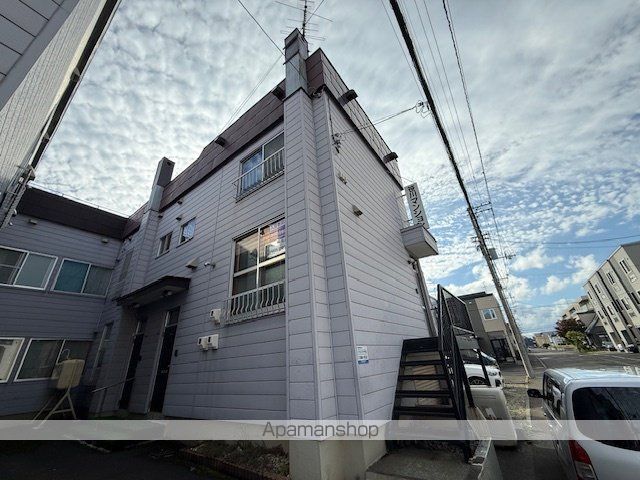 笹川マンションの外観写真