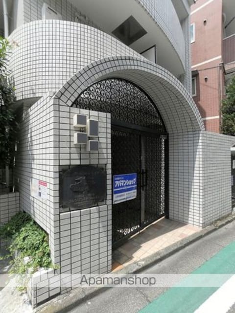 ラ・レジダンス・ド・リュックス[1R/15.22m2]のエントランス