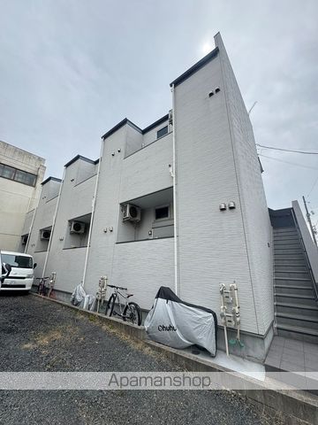 エミューロの外観写真