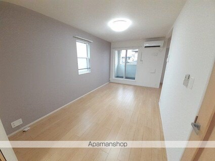 茨城県土浦市下高津１丁目[1LDK/49.14m2]のリビング・居間