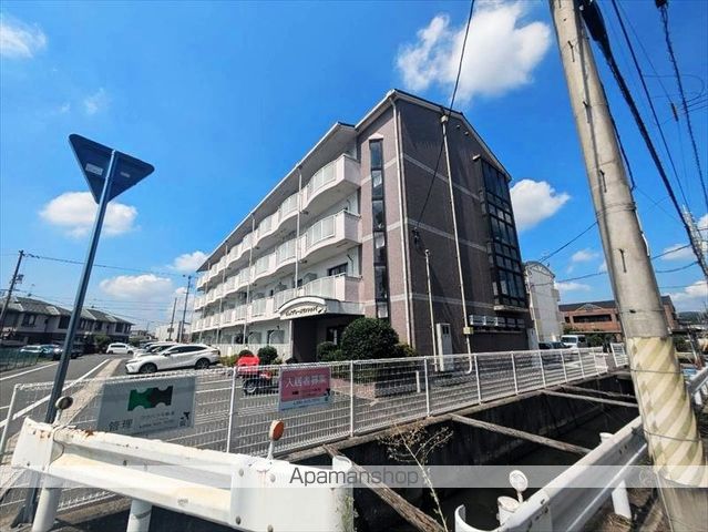 ピュアグレースマンションIIの外観写真