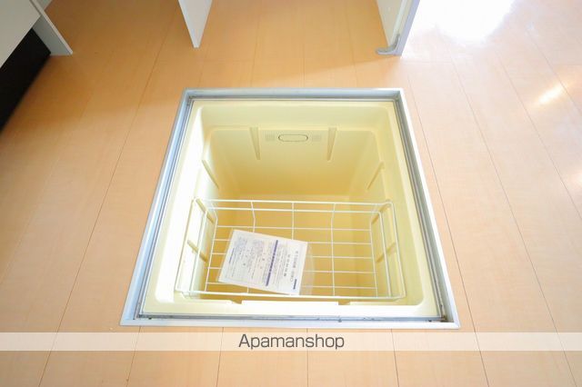 リビングタウン中野Iの内装写真