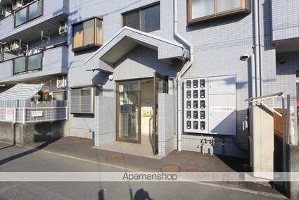 メゾン梓[3LDK/73.86m2]のエントランス