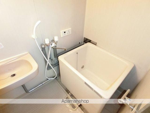 ヌーベル滝の上ABの内装写真