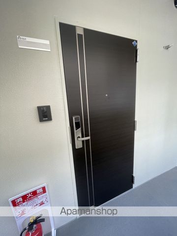フルレゾンの玄関写真