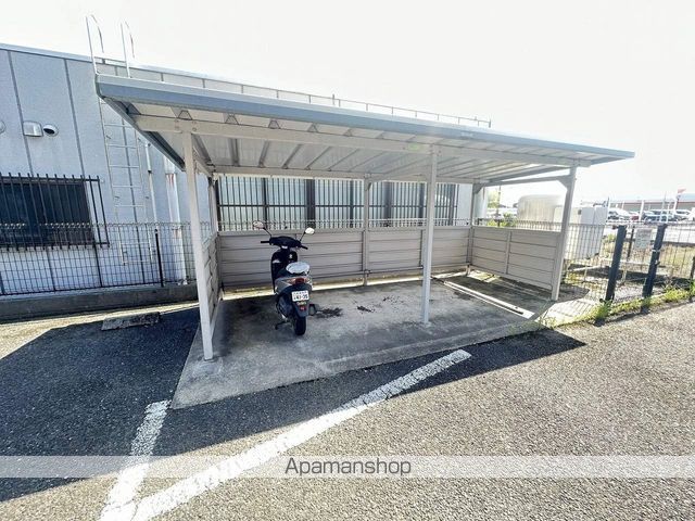 ラフィーネみろくの外観写真
