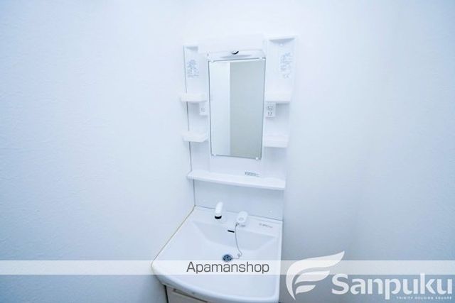 エクセル12の内装写真