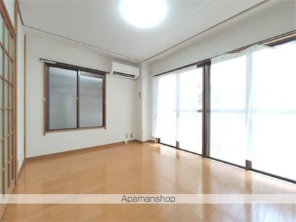 カーサわたなべ[1R/20.7m2]のリビング・居間
