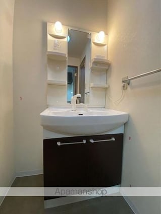 フェニックス１８[1K/37.37m2]の洗面所