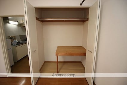 ロンブル館[1K/26.45m2]の収納