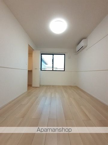コスターリングの内装写真