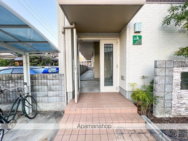 レガロ・K A棟の玄関写真