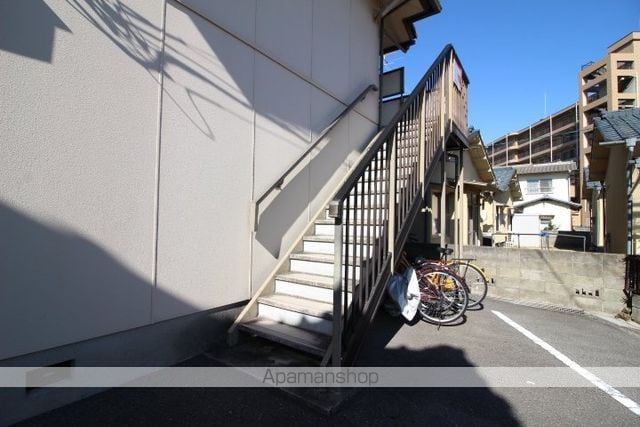 プランドール高屋の玄関写真