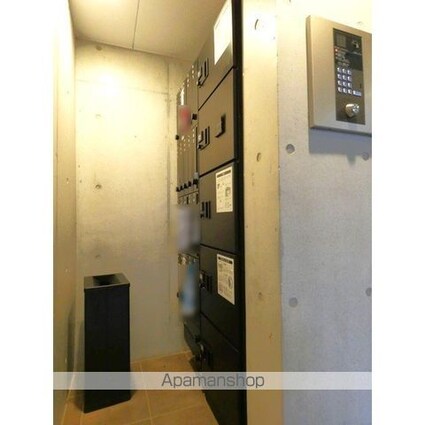 ミリアレジデンス早稲田山吹町[1R/23.04m2]のエントランス2