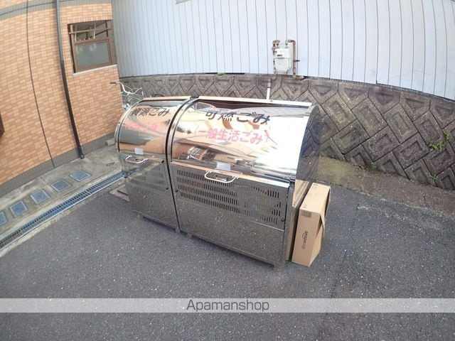 クワイエット四條畷の外観写真
