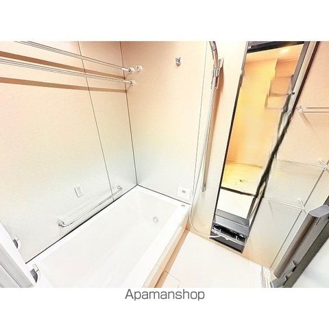 URAWA THEの内装写真