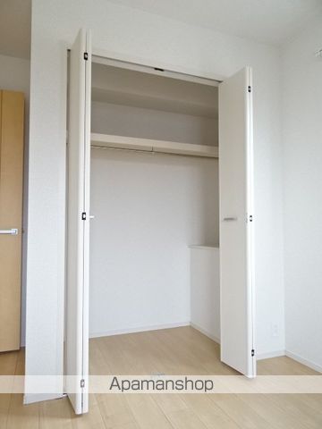 ヒルトップイイダIVの内装写真