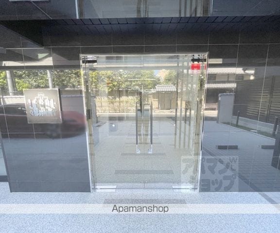 リーガル京都御所西Vの玄関写真