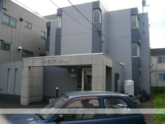 N20マンションの外観写真