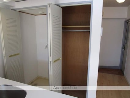 シティメゾンフェニックス住吉[1R/18.2m2]の収納